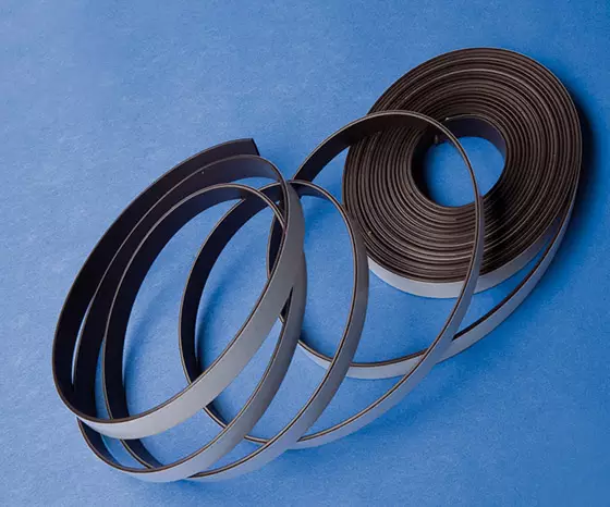 MAGNEETTINAUHA 12,5 MM X 5M - Taulutarvikkeet - 75897 - 1
