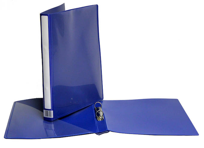 Sininen pehmeäkantinen mappi etu- ja kulmataskulla. - Mapit - 111397 - 1