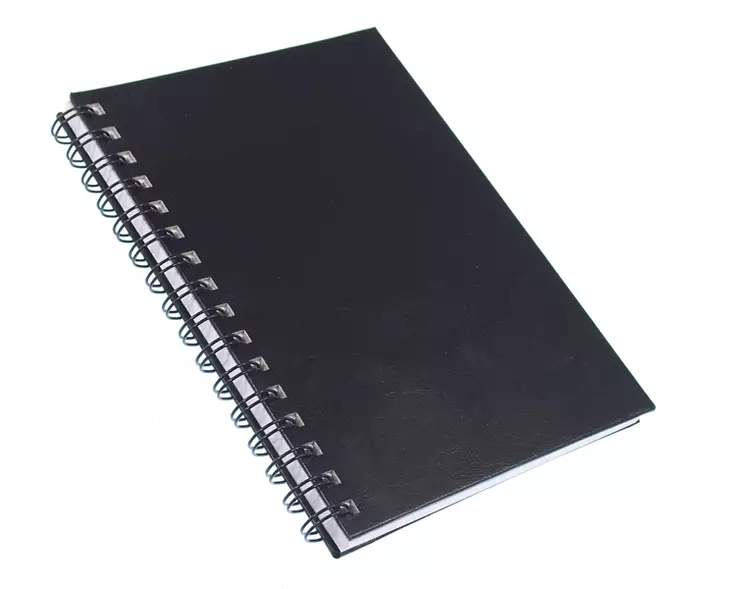 Ruutukirja A5 kierresidottu 160s. - Muisti- ja konttorikirjat - 82022S - 1