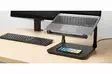 Kensington SmartFit kannettavan teline langattomalla lataustasolla - Näytön telineet - K52784WW - 4